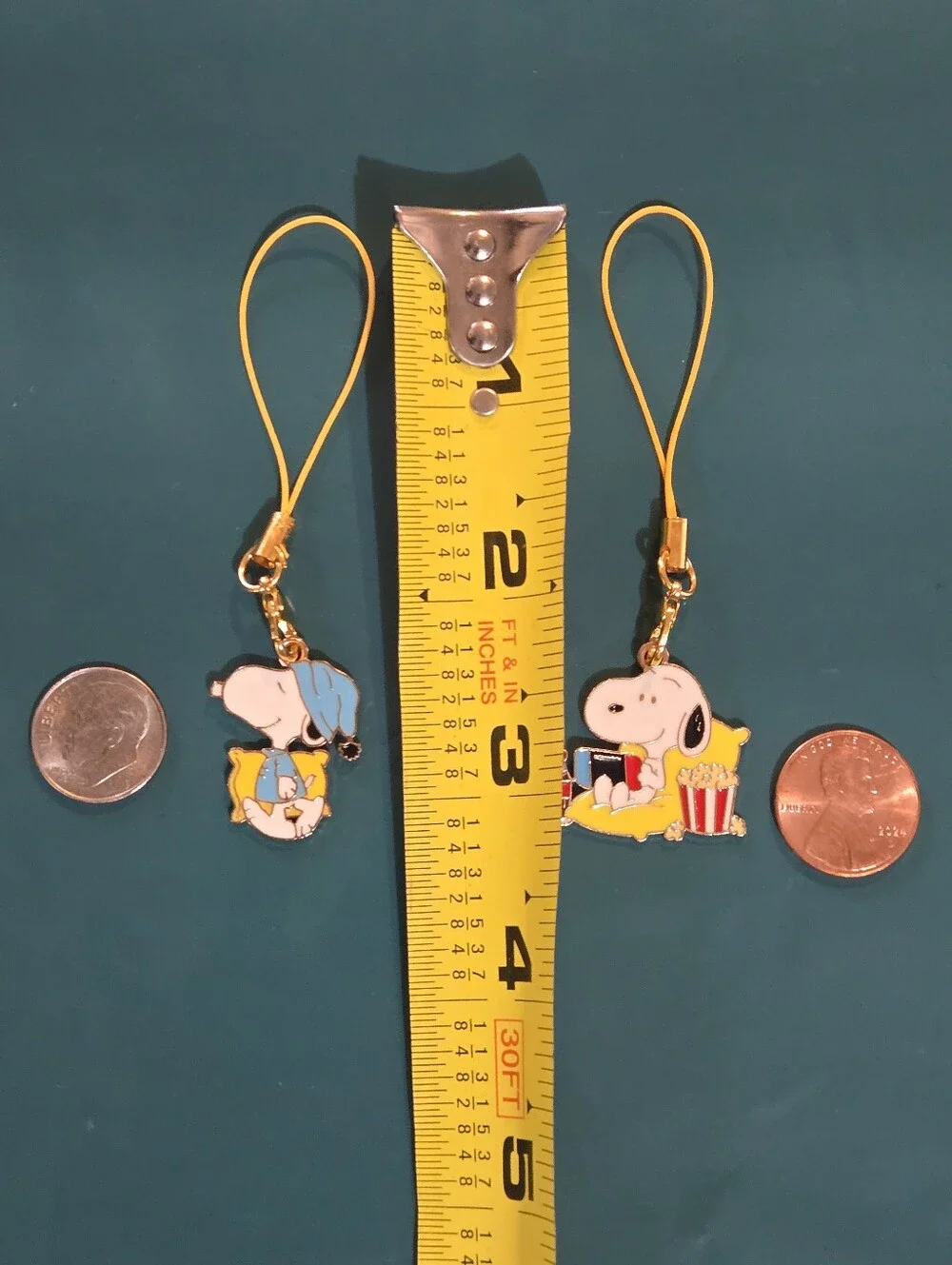 Peanuts: Snoopy Phone, Bag Charm Keychain